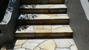 ����С�˭��Ԥν����