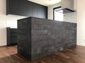 ����ܤν���