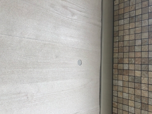 コンクリート打ち放し調シート(杉板木目)